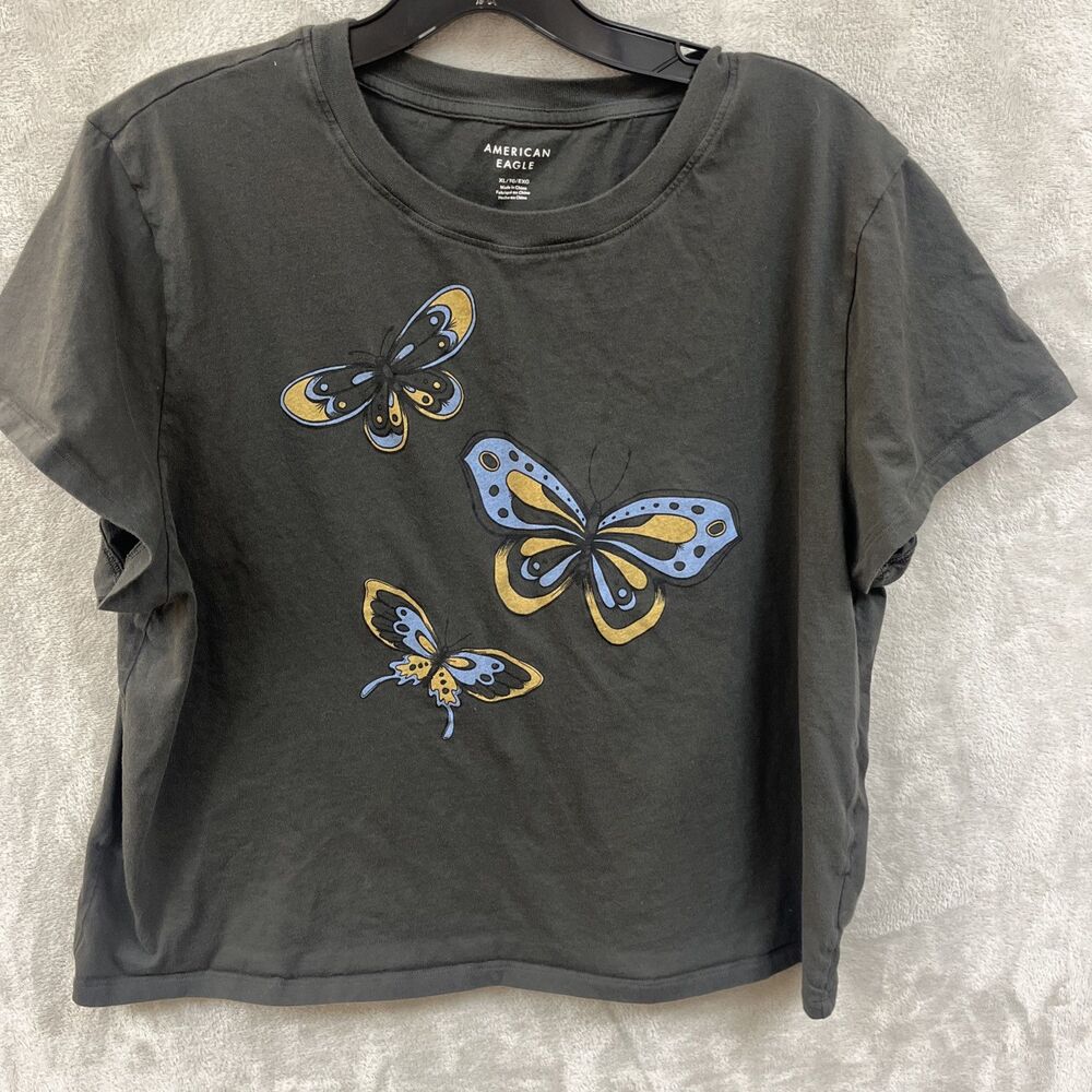 American Eagle T Shirt Women’s XL‎ Top Graphic Tee Gray Butterfly Cropped Cotton
